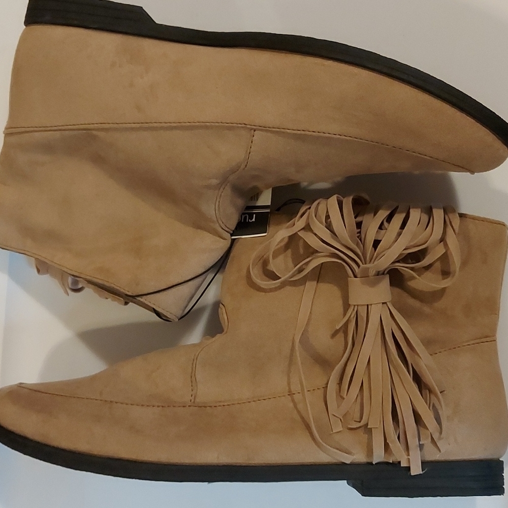 Rue21 Boots Size 8/9 - Picture 4 of 6
